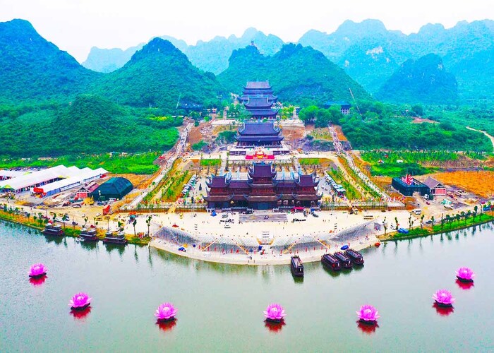 Kinh nghiệm du lịch chùa Tam Chúc - Các điểm tham quan ấn tượng